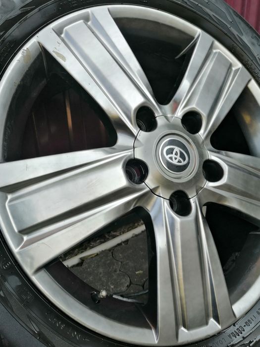 Продам резину с дисками Nokian Hakkapeliitta P2 SUV