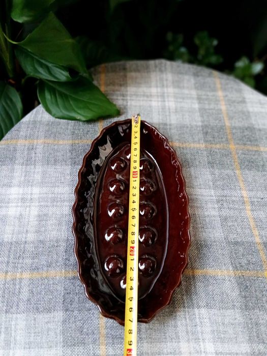 Нови керамични тави,солнички, каничка и захарница