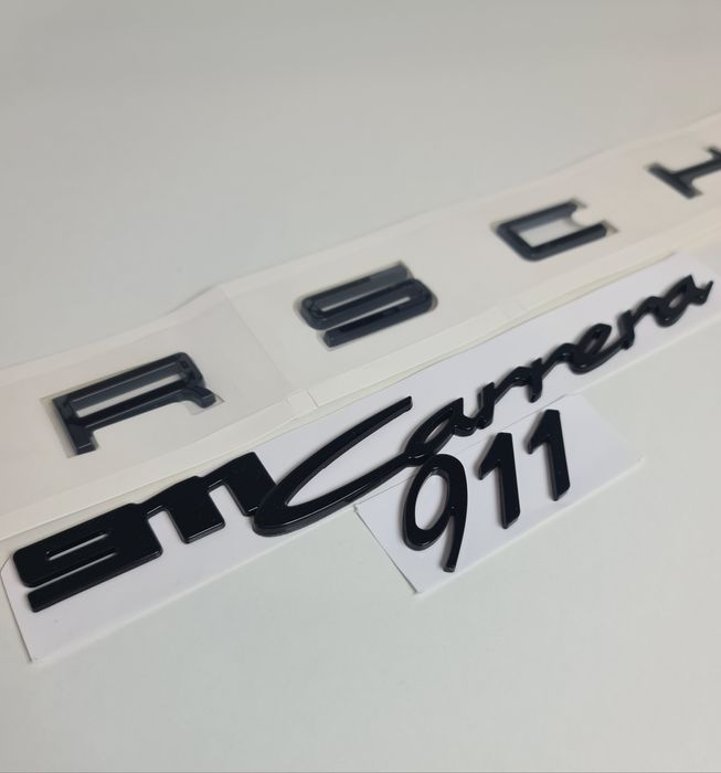 Emblema-Scris-Porsche-911-Carrera-Macan-Cayenne-Panamera-Negru-Lucios