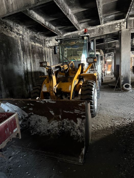 Продам погрузчик