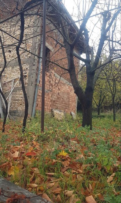 Продава къща в с.Скрино