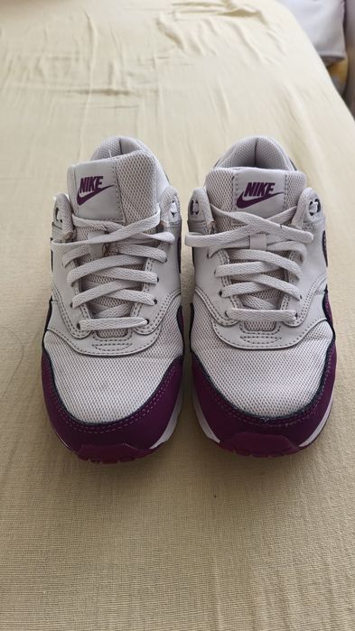 Pantofi sport Nike air mar.36.5, 23.5 cm