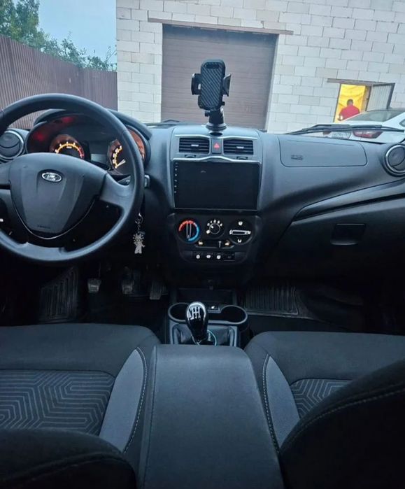 Lada granta 1.6 срочно.