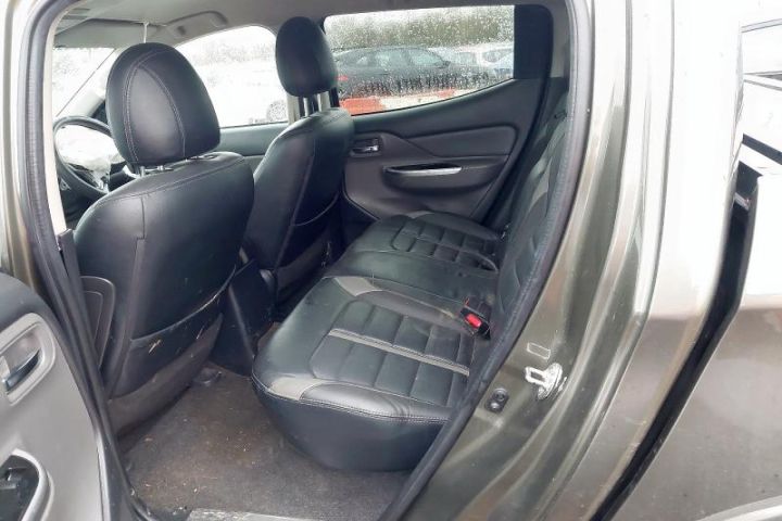 Dezmembrez Mitsubishi L200 5