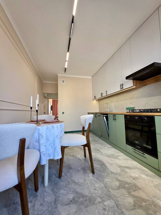 Срочно продаётся 2 ком Саида Барака