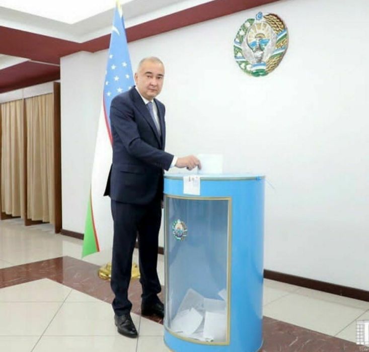 Герб Байрок флаг  доставка Узбекистон буйлаб етказиб берамиз