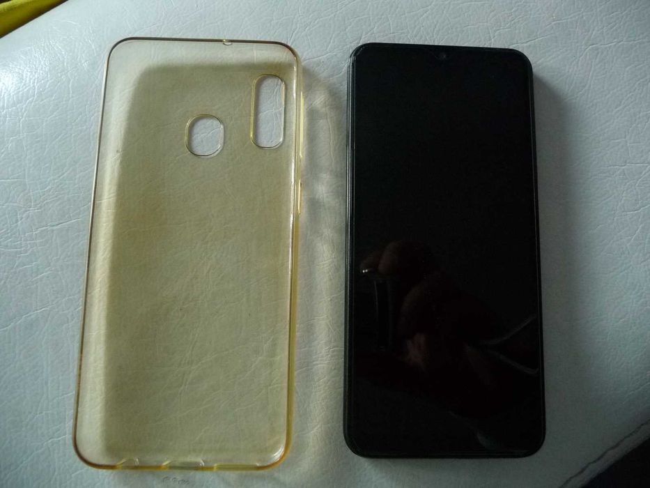 Samsung Galaxy A20e 32GB Dual