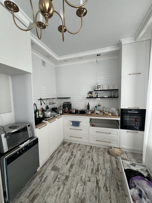 Продаю кухонный гарнитур