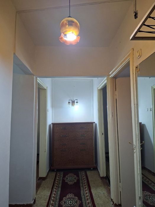 Сдам 3 ком квартиру в районе 29 школы Мархабо семейным