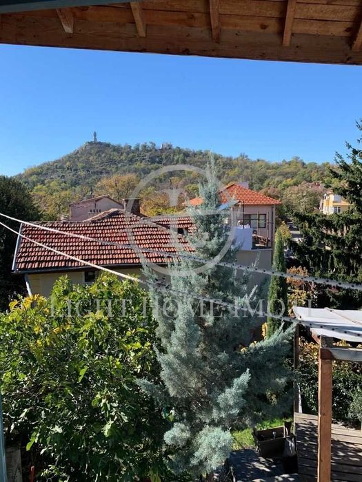 Продава се Къща в Пловдив, Център - 146 кв.м за 1233 €/кв.м - Снимка #11