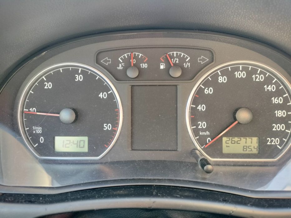 Vând Volkswagen Polo 1.9TDI