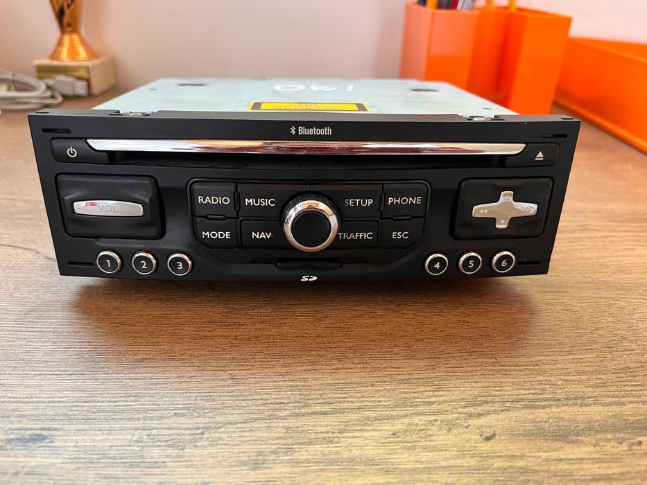 Радио с Bluetooth навигация Peugeot Пежо 207 pejo Rneg Harman/Becker