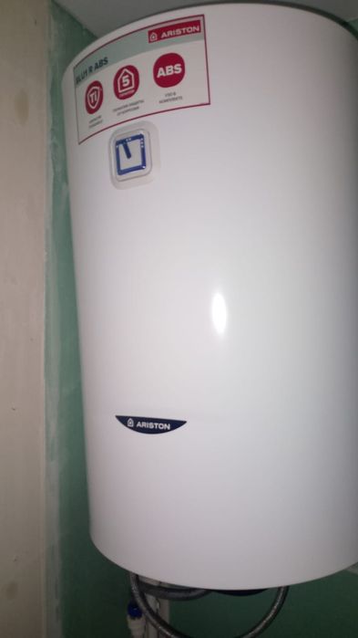 Продам водонагреватель