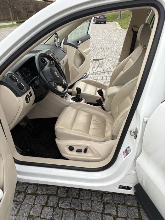 Volkswagen Tiguan 4Motion – Full Opțiuni – Stare Excelentă