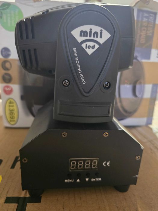 Moving Head,Lumina Scena, DMX, activata vocal, 1130 Lux, 700-8000K