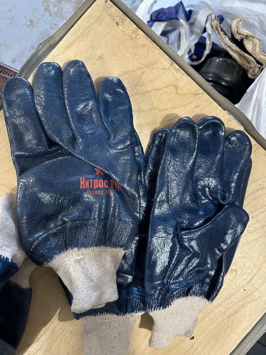 Продам рукавицы, перчатки