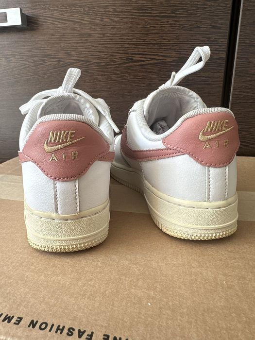 Air Force 1,  36.5