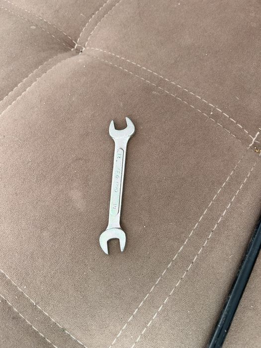 Автомобмльный комплект инструментов