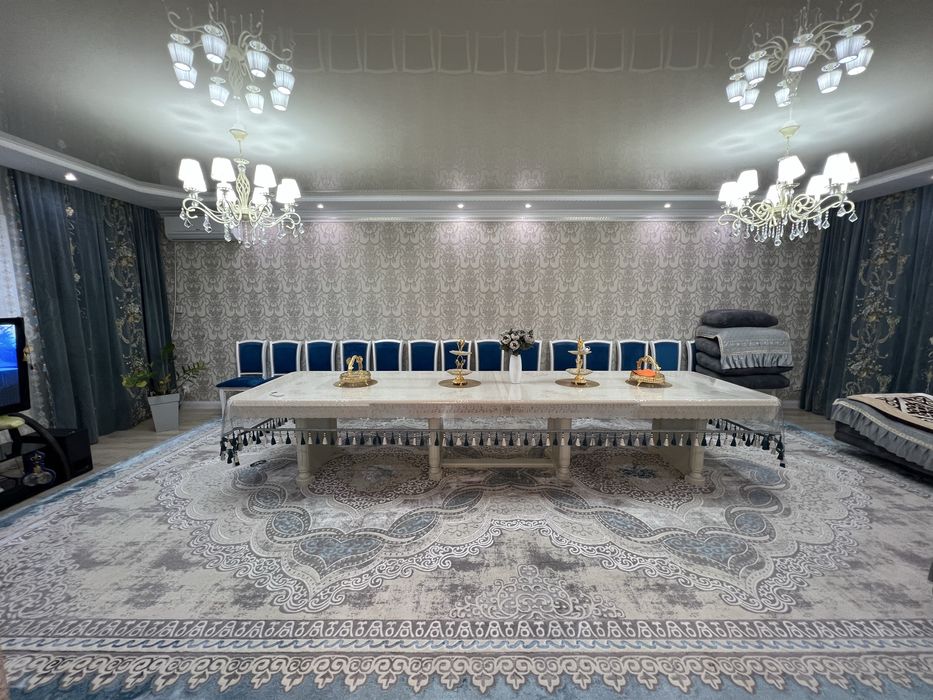 Продам двухэтажный коттедж