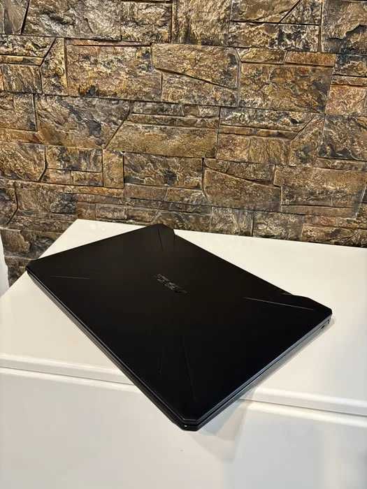 Laptop Gaming Asus TUF FX 505 DT