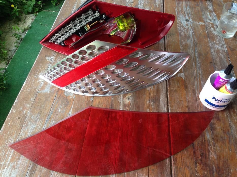 Изработка стъкло за стоп на Пежо 307СС