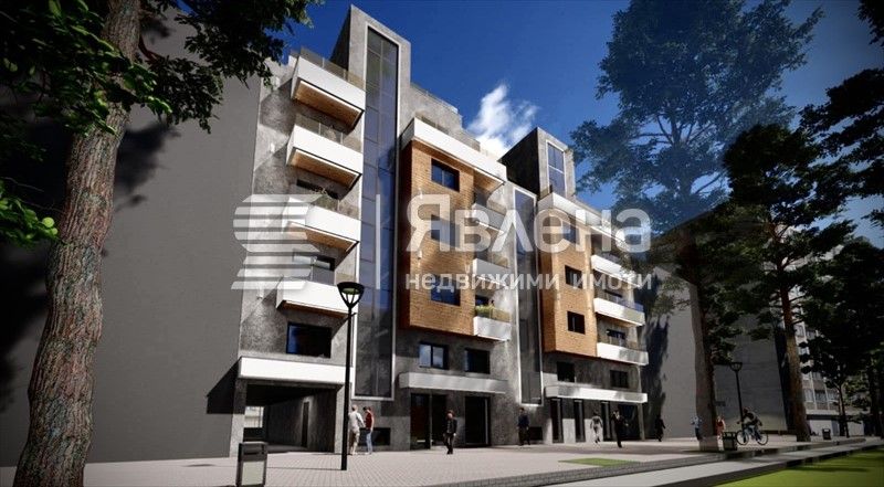 Продава се Четиристаен апартамент в Варна, Окръжна болница - 184 кв.м за 1903 €/кв.м - Снимка #2