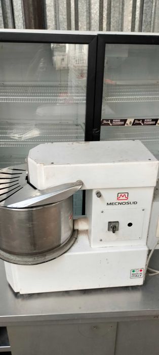 Тестомес для пекарня