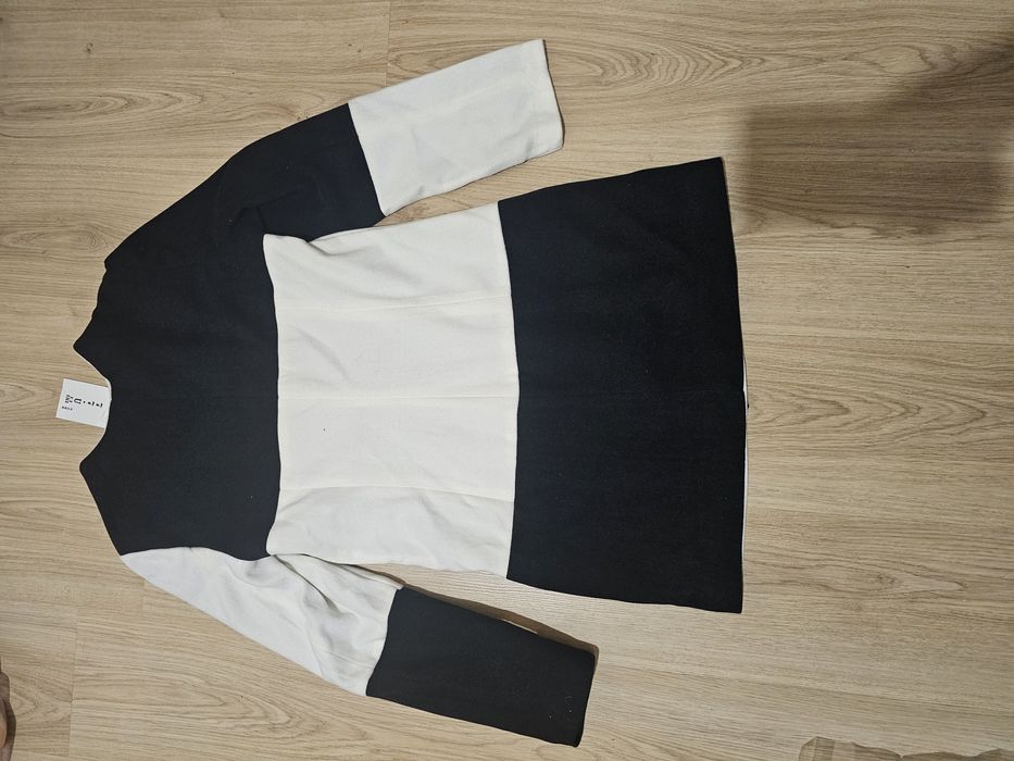 Продам пальто на осень-весну