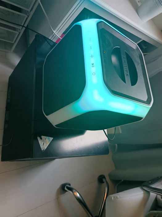 Philips преносима аудио система 160W