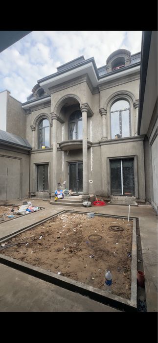 Bir xil dizayndagi 3 ta premium villa sotuvda hasanboy mahalla