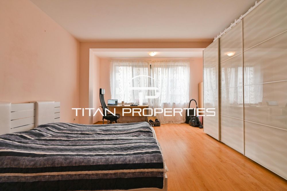 Дава се под наем Тристаен апартамент в София, Лозенец - 150 кв.м за 1151 € - Снимка #9