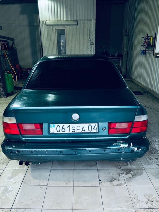 BMW E34 2.0 M50 газ/бензин