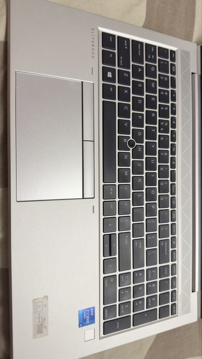 Laptop HP Elitebook 850 GB