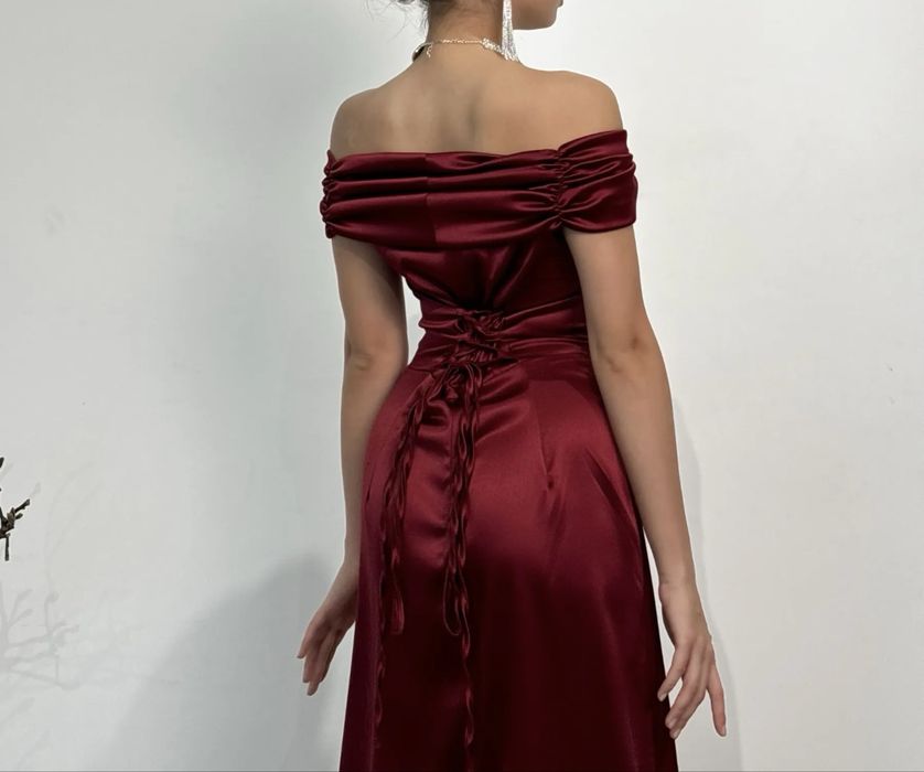 Вечернее платье женское