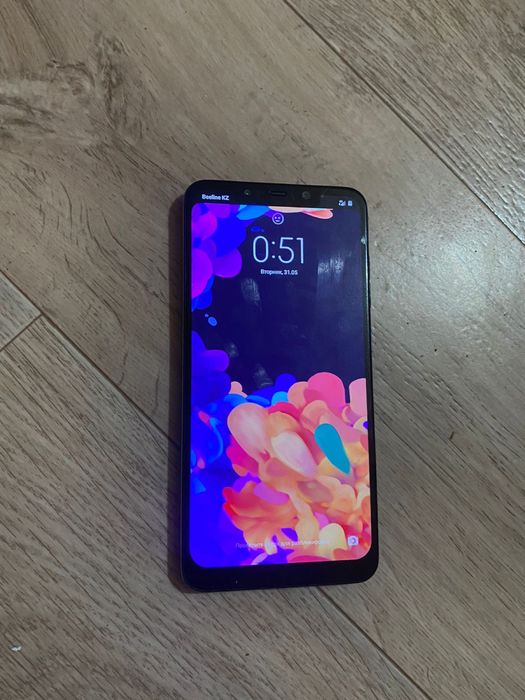 Продам телефон срочно!!