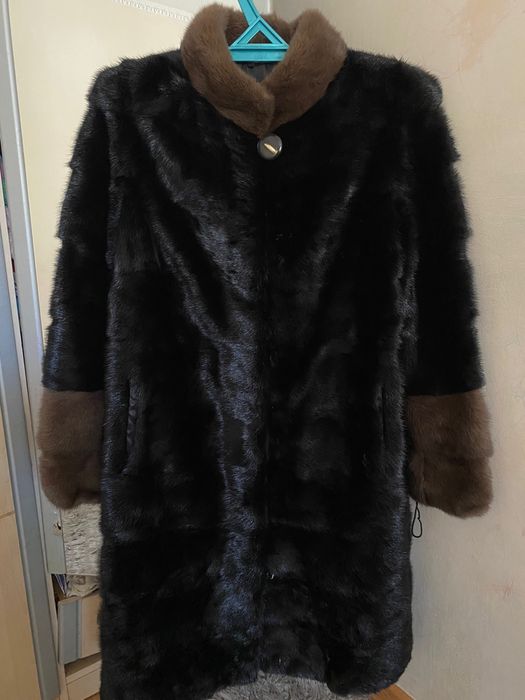 Продам Шубу в отличном состоянии
