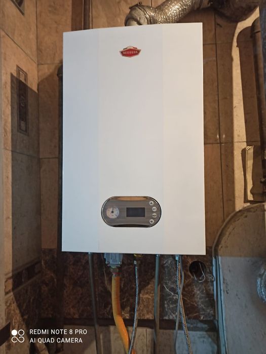 Продам навесной котёл 150-200м2