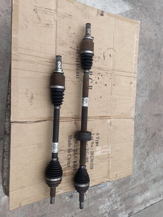 Planetara Stanga si Dreapta Dacia 1.2 16 V