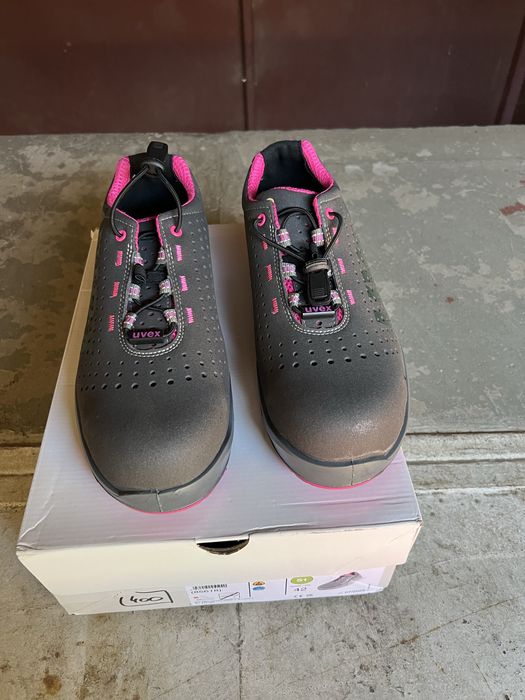 Vand pantofi protectie Uvex marimea  42