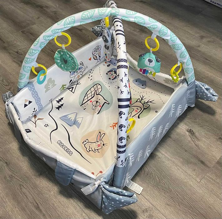 Голяма постелка с две лица за активна гимнастика Ricokids 3 в 1