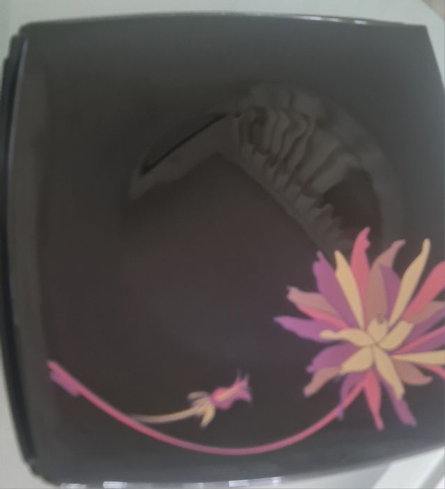 Продам столовый сервиз"LUMINARC".