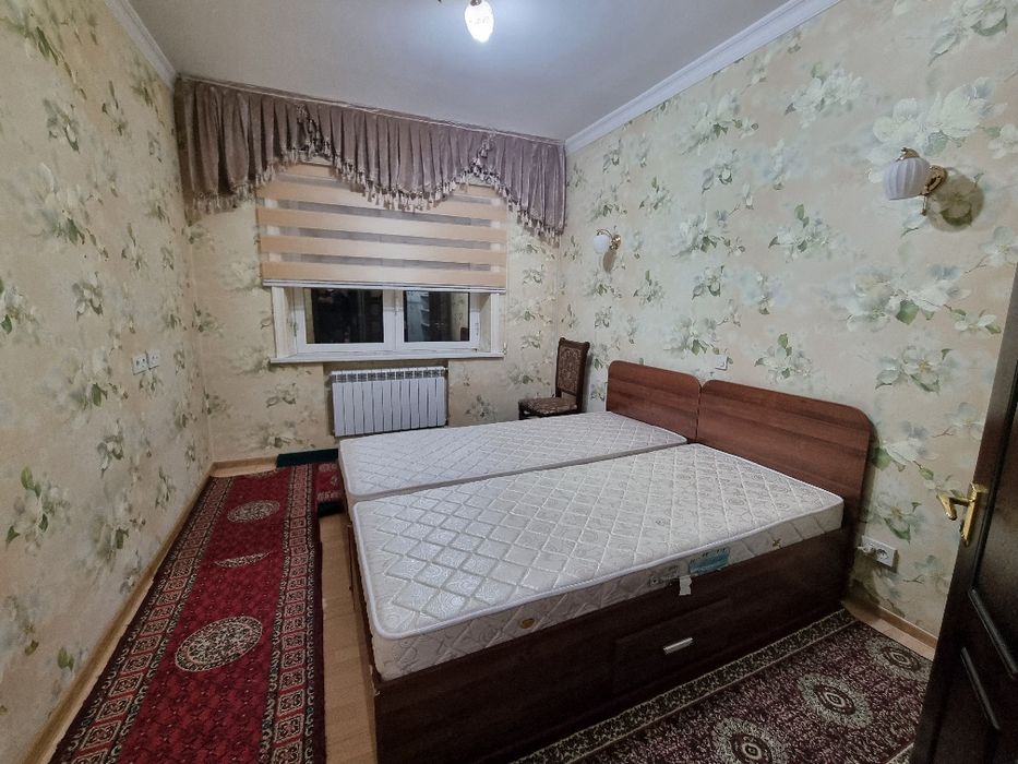 2/2/5 Экобазар (напротив) Феруза-2. Все раздельно,всё есть. Маклер