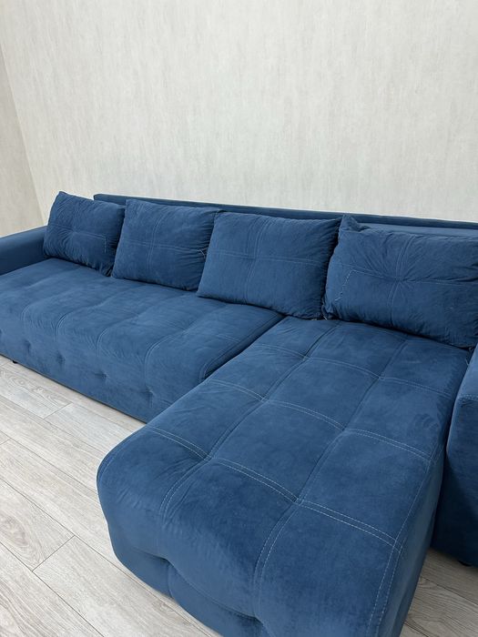 Продам диван самовывоз