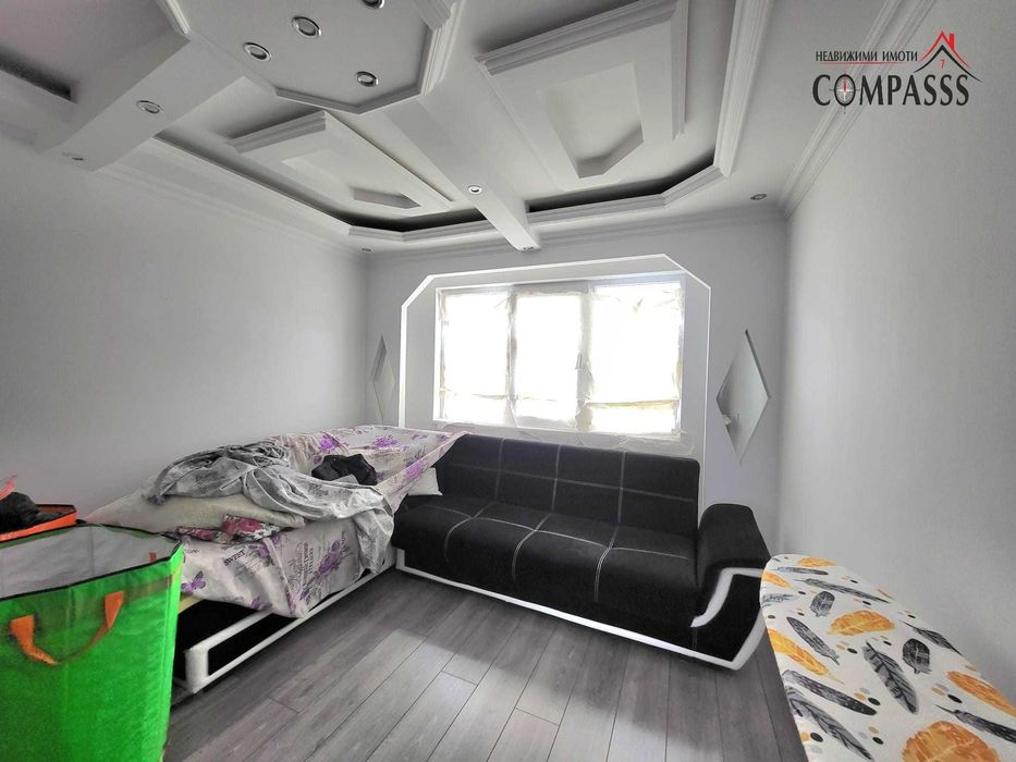 Продава се Тристаен апартамент в Добрич, Строител - 90 кв.м за 794 €/кв.м - Снимка #6