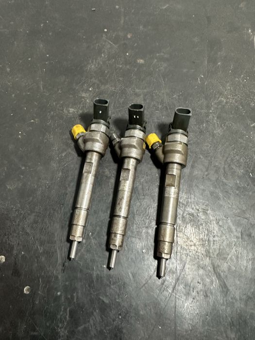 Injector injectoare BMW x3 F25 2.0 diesel N47 7810702