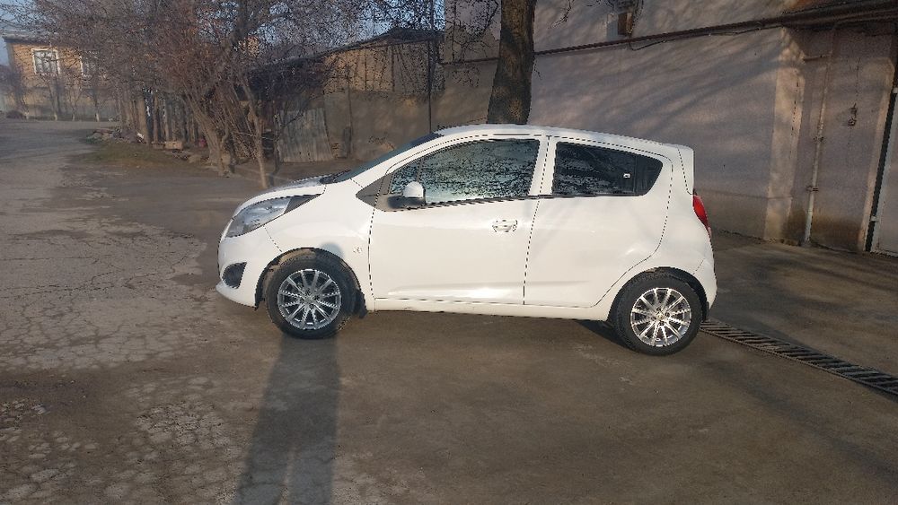 Spark sotiladi srochna xolati zo'r