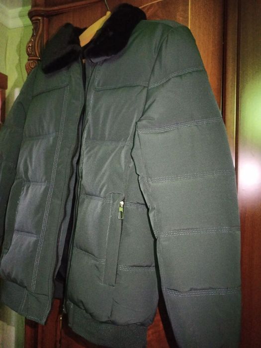 Куртка. Новая. Размер L