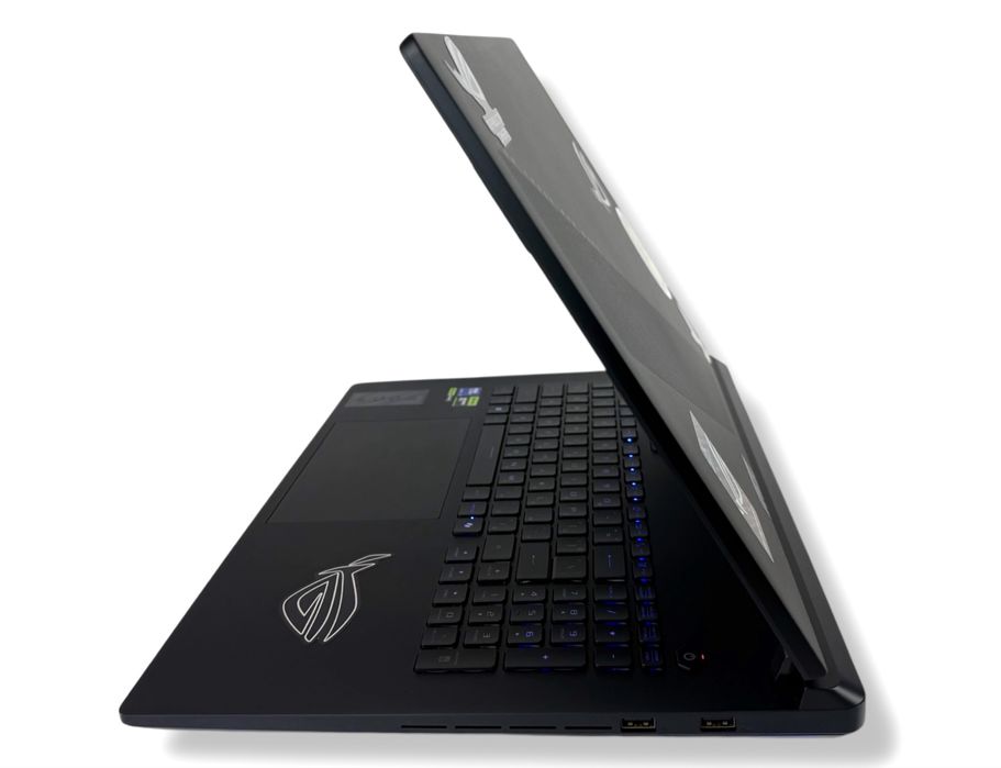 ASUS ROG Strix Scar 18 G835L WQXGA 240Hz Ultra 9 64RAM 2TB RTX 5090