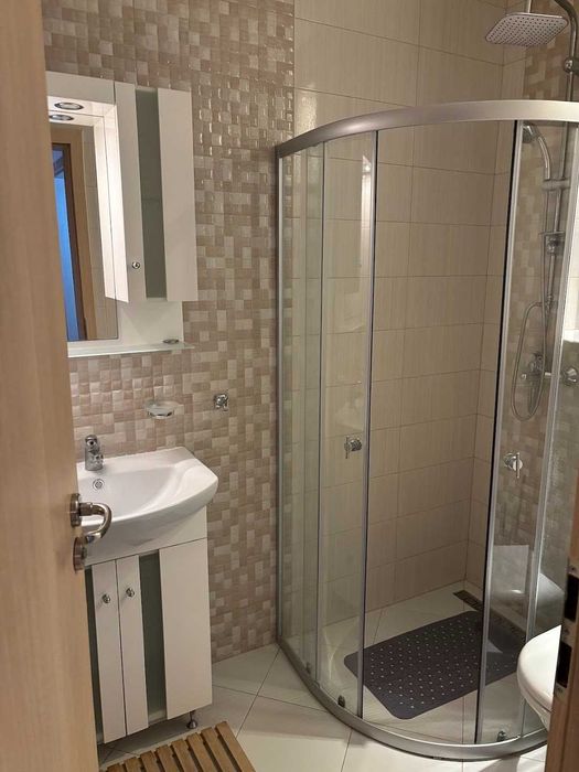 Дава се под наем Тристаен апартамент в Пловдив, Каменица 1 - 103 кв.м за 800 € - Снимка #10