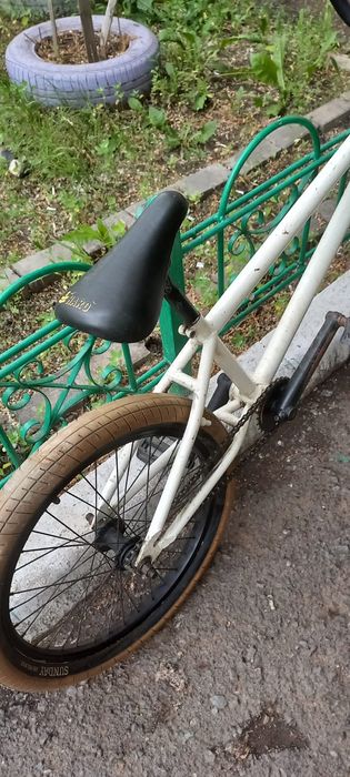 BMX велосипед. В хорошпм качестве